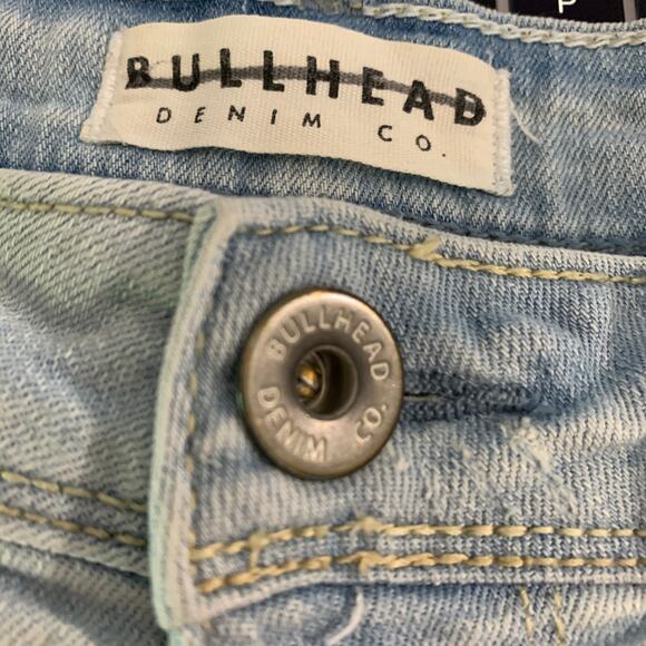 Bullhead Jean Shorts High Rise With Studs Size 7 - Picture 3 of 5